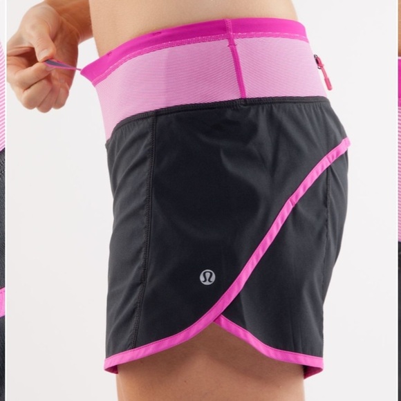 Lululemon Purple Black Turbo Run Shorts, size 4 - Picture 4 of 12